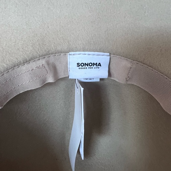 NWT Sonoma Wool Medium-sized Floppy Hat - Picture 5 of 8